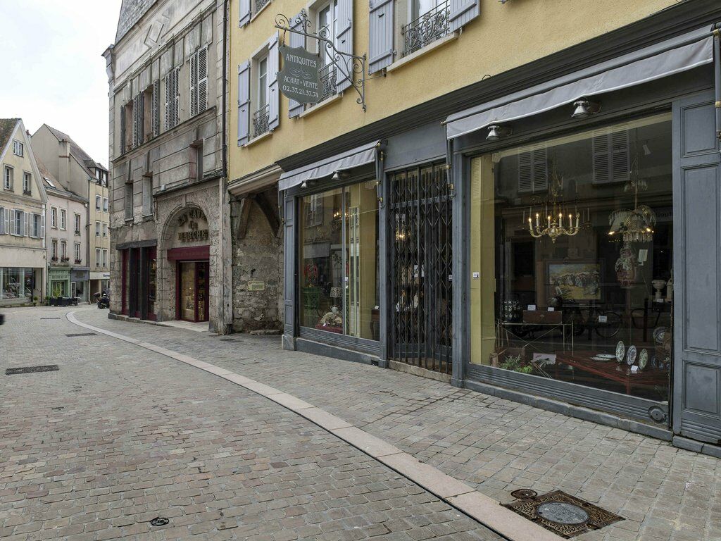 Mercure Chartres Cathedrale Экстерьер фото