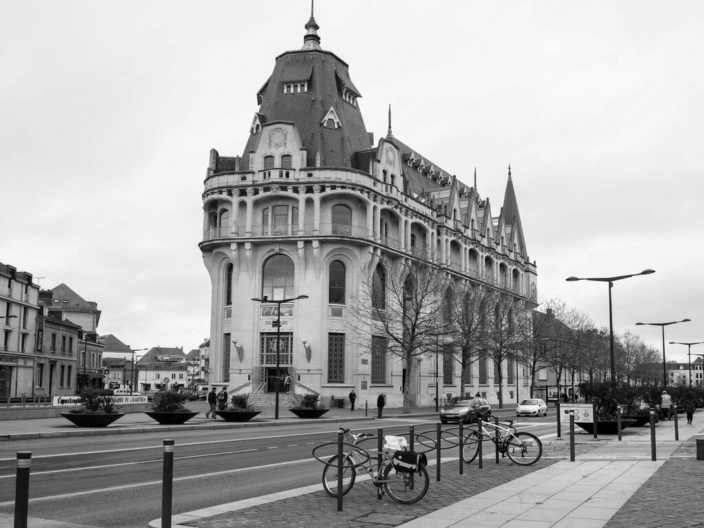 Mercure Chartres Cathedrale Экстерьер фото